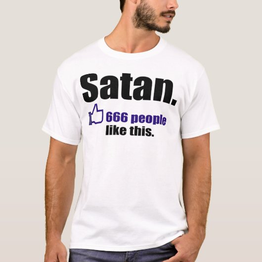666人はSatanを好みます Tシャツ (正面)