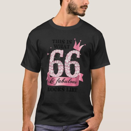 66 & Fabulous I Pink White Party Group Candid Phot Tシャツ (正面)