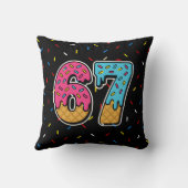 67おもしろいミームアイスクリームセブンGen Alpha クッション (裏面)