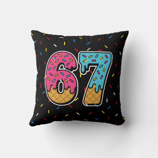 67おもしろいミームアイスクリームセブンGen Alpha クッション (裏面)