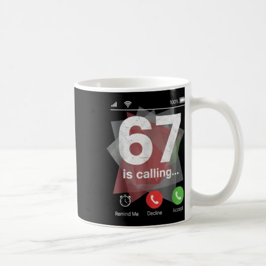67からの着信 サラリーマン おもしろい流行語 メメ デザインの携帯電話の画面 コーヒーマグカップ (右)