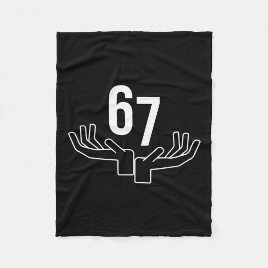 67の手のジェスチャーメーム フリースブランケット (正面)