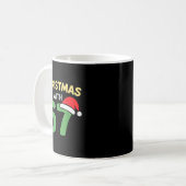 67ミームでトレンディーなジョークのクリスマスTシャツ コーヒーマグカップ (正面左)