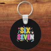 67先生のためのTシャツ 67ミーム 女性教師 Six Se キーホルダー (正面)