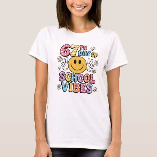 67日目の学校のミーム 100日目の学校の雰囲気 S Tシャツ (正面)