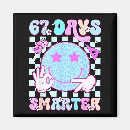 67日目の学校Tシャツ 67日目もっと賢くなった先生B マグネット (正面)
