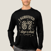 67日間の学校を乗り切ったよ おもしろ先生のMeme トライブレンドTシャツ (正面)