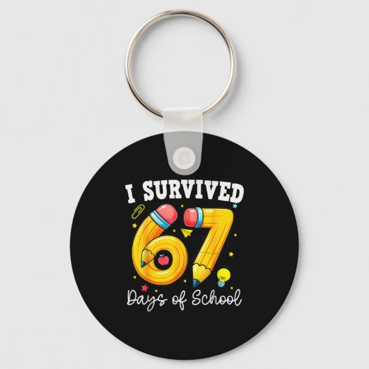 67日間の学校を乗り切った！おもしろ学校67日目お祝いTシャツ 先生 キーホルダー (正面)