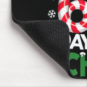 67日間の学校生活を乗り切った クリスマス教師たち マウスパッド (コーナー)