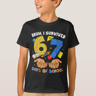 67日間の学校生活を生き延びたゾロメSix Seven Meme T Tシャツ