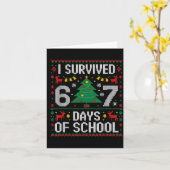 67日間の学校生活を生き抜いた 笑える6 7のミーム カード (黄色い花)