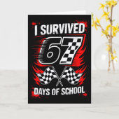 67日間の学校生活を生き抜いた Six Seven ミーム レース カード (黄色い花)