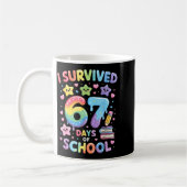 67日間学校に通い生き残った - おもしろ先生用 コーヒーマグカップ (左)