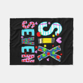 67日間学校に通ったよ おもしろいミーム 先生用 フリースブランケット (正面(横))