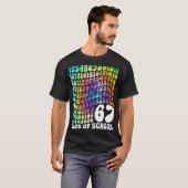 67日間学校に通ったよ おもしろTシャツ 67人の先生 学生 Tシャツ (正面フル)