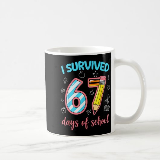 67日間学校に通ったよ 面白い67のミーム 先生 コーヒーマグカップ (右)