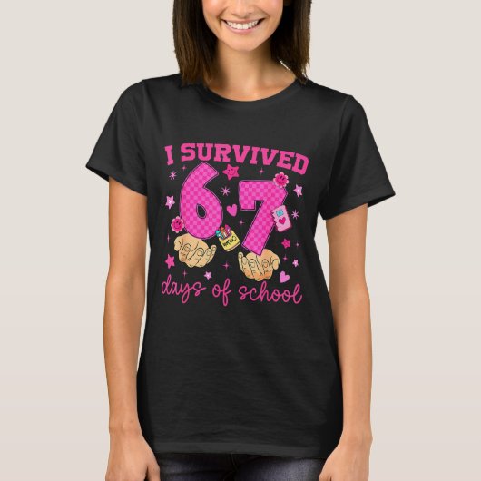 67日間学校を生き延びたよ 面白いミーム 少年少女Tシャツ Tシャツ (正面)