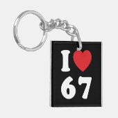 67歳の誕生日おめでとう!面白いミーム キーホルダー (正面左)