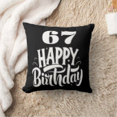 67歳の誕生日 ブラック ホワイト 名入れ クッション (ブランケット)