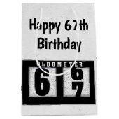 67誕生日ブラックオドメータ ミディアムペーパーバッグ (正面)