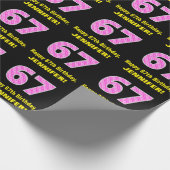 67誕生日：ピンクストライプ色のハートと"67" +名前 ラッピングペーパー (角)