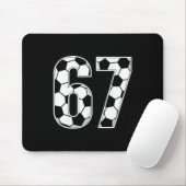 67 サッカー ナンバー 6 7 サッカー好き スポーツ マウスパッド (マウス)