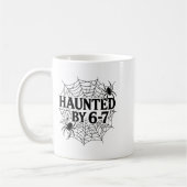 67 ミーム ハロウィン 幽霊 クモ - Six Seven Gen A コーヒーマグカップ (左)