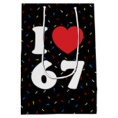 67 面白いミーム 私は6と7が好き 67歳の誕生日 ミディアムペーパーバッグ (裏面)