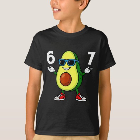 67 Avocado 6 7 Funny Cool Six Seven Meme Cartoon B Tシャツ (正面)