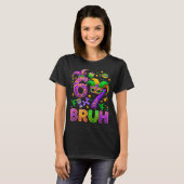 67 Bruh Mardi Gras Jester Mask New Orleans  Tシャツ (正面フル)