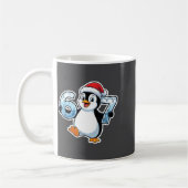 67 Christmas Penguin Santa Hat Birthday Holiday  コーヒーマグカップ (左)