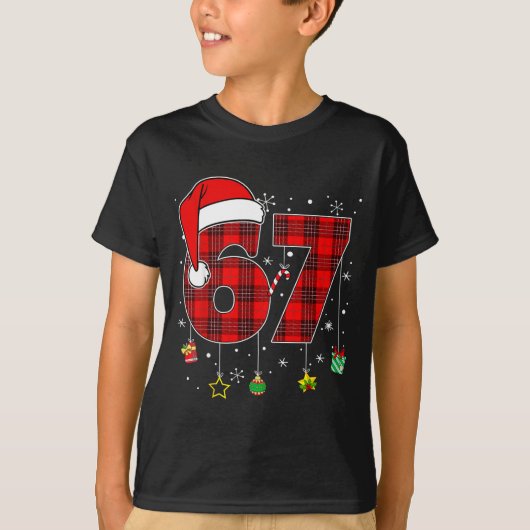 67 Christmas Plaid Santa Hat Funny Family Matching Tシャツ (正面)