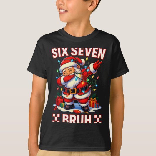 67 Christmas Shirt Santa Six Seven Bruh Men Women  Tシャツ (正面)