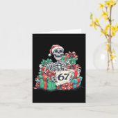 67 Christmas Skeleton Xmas Santa Hat Six Seven Fun カード (黄色い花)