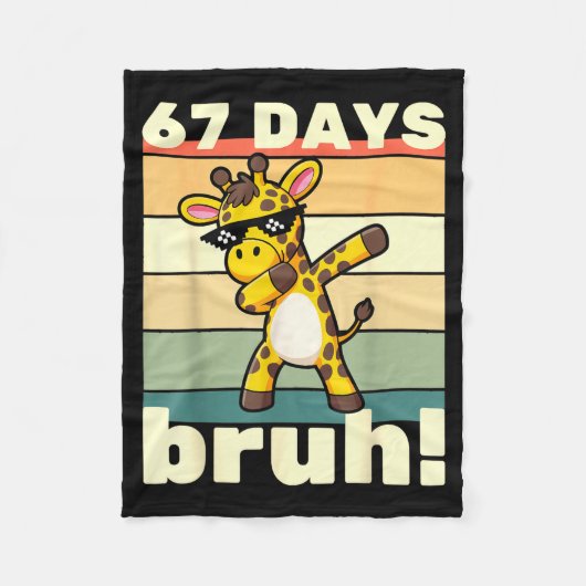 67 Days Of School Bruh Funny Meme Boys Kids Dabbin フリースブランケット (正面)