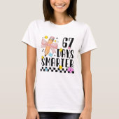 67 Days of School Funny 67 Days Smarter Student Te Tシャツ (正面)