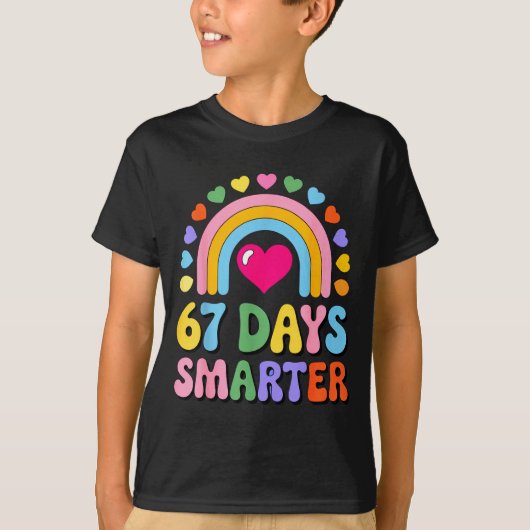67 Days Smarter Happy Teacher Back To School Celeb Tシャツ (正面)