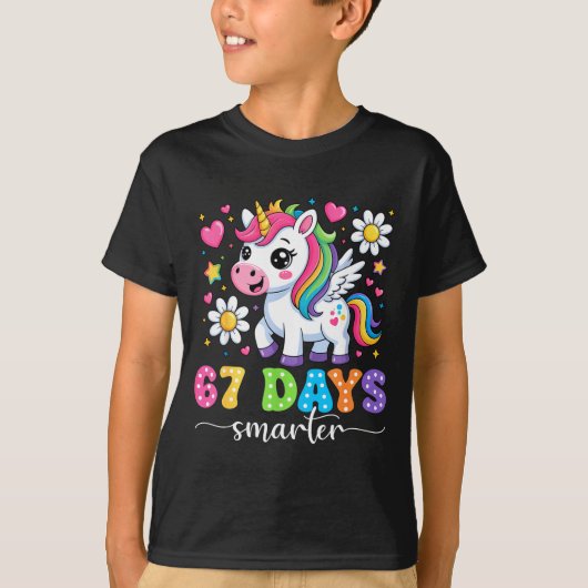 67 Days Smarter Unicorn Girl Kid Teacher 67th Day Tシャツ (正面)