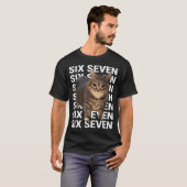 67 Funny Cat Six Seven Meme Gen Z Alpha Humor Anim Tシャツ (正面フル)