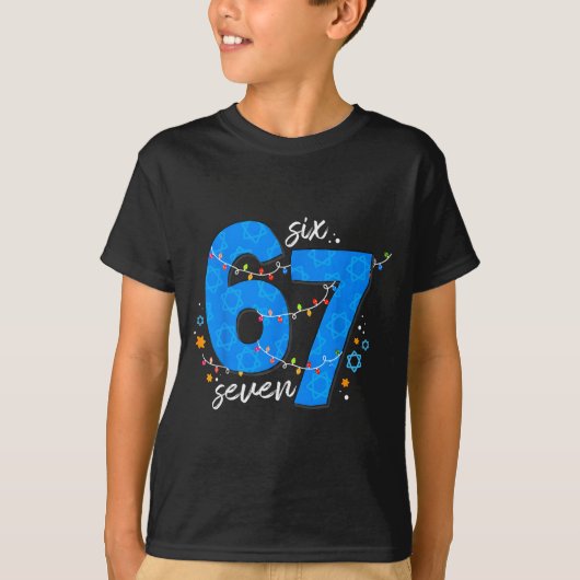 67 Hanukkah Jewish Holiday Menorah Six Seven Meme Tシャツ (正面)