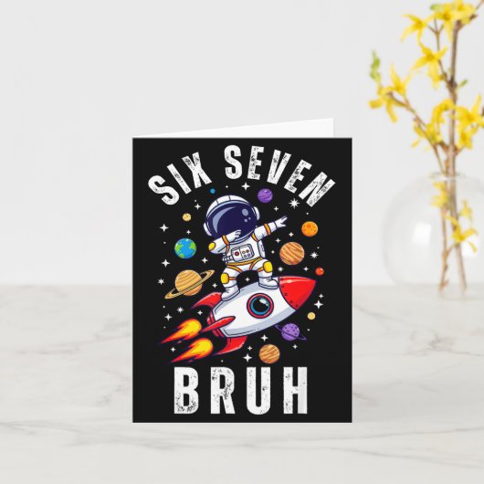 67 Meme Astronaut Dabbing In Space Funny Six Seven カード (黄色い花)