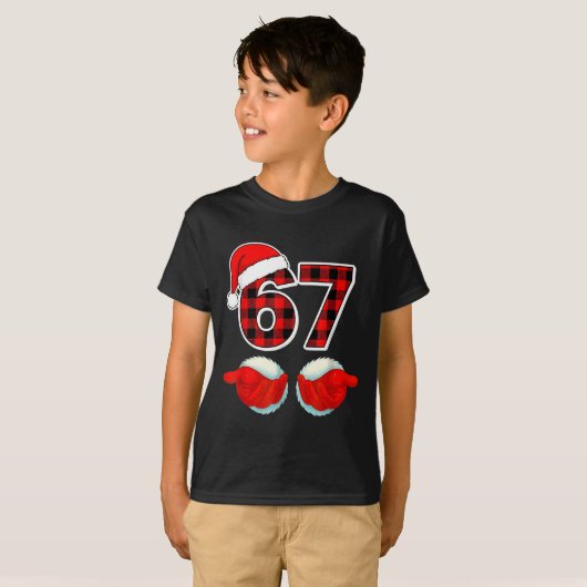 67 Meme Funny Christmas Red Plaid Xmas Pajamas Sla Tシャツ (正面フル)