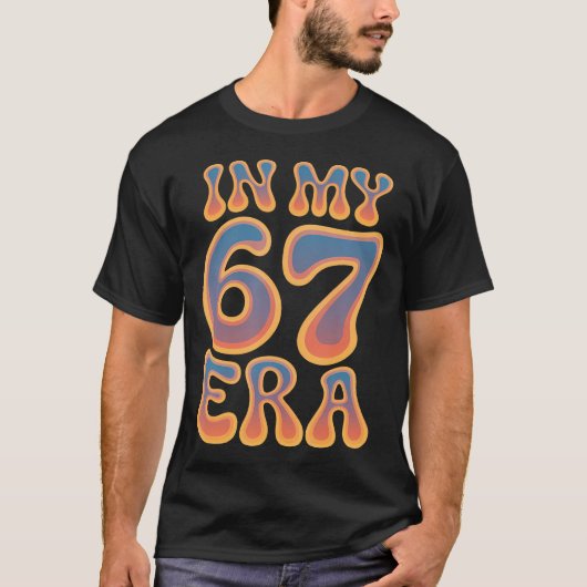 67 Meme In My 67 Era 世代の女子小学生 男子 Tシャツ (正面)