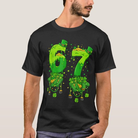 67 Meme Shamrocks Six Seven Shamrocks 6-7 St Patri Tシャツ (正面)