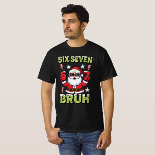 67 Meme Six Seven Bruh Dabbing Santa Funny Xmas Tシャツ (正面フル)