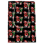 67 Meme Six Seven Elf Christmas Santa Hat ミディアムペーパーバッグ (正面)