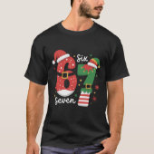 67 Meme Six Seven Elf Christmas Santa Hat Tシャツ (正面)