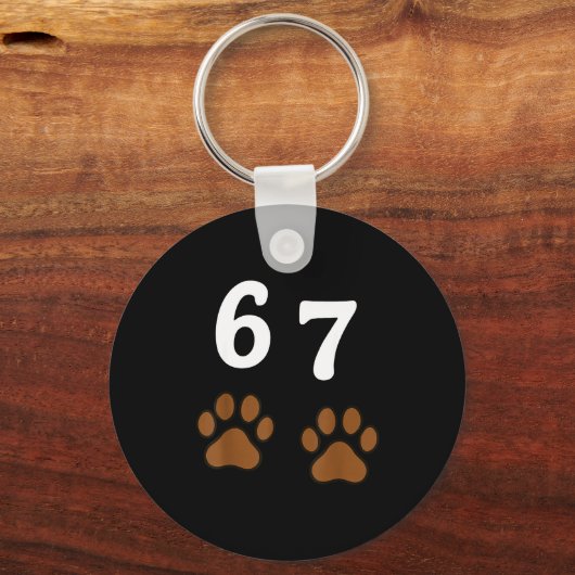 67 Meme Six Seven Funny Dog Paw  キーホルダー (正面)
