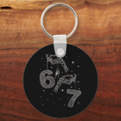 67 Meme Skeleton Hand Funny Halloween Six Seven Te キーホルダー (正面)