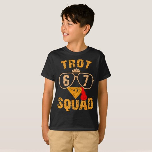 67 Meme Thanksgiving Turkey Trot Squad Tシャツ (正面フル)